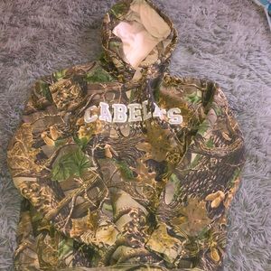 Women’s cabelas camo sweatshirt